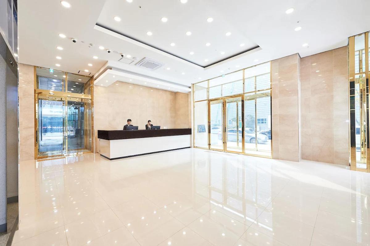 Gold Coast Hotel Інчхон Екстер'єр фото
