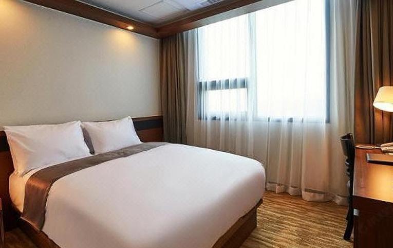 Gold Coast Hotel Інчхон Екстер'єр фото